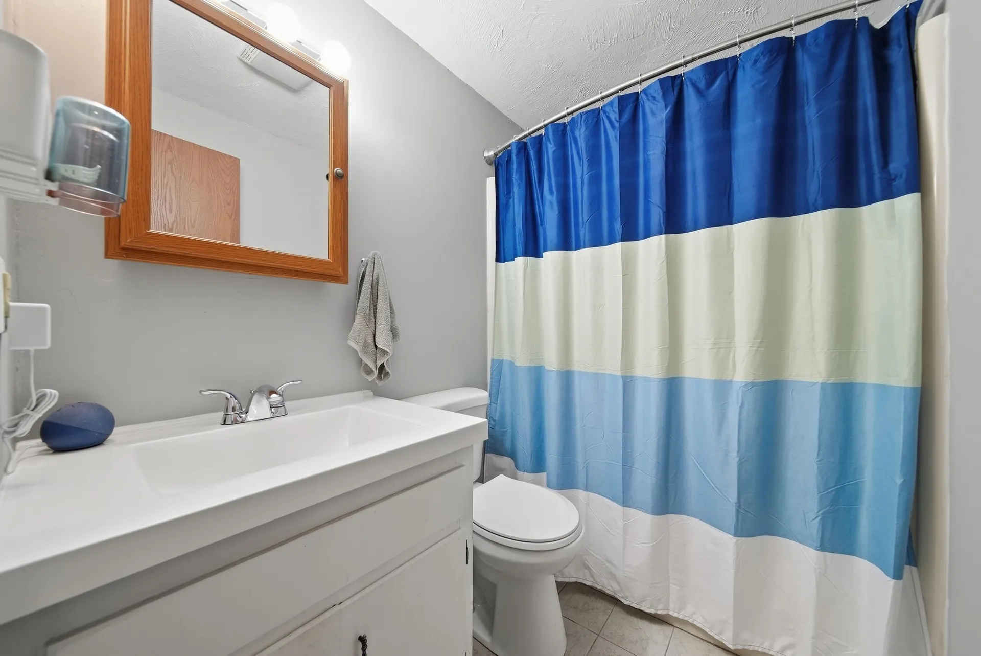7 Cortez Drive Nashua NH 03062