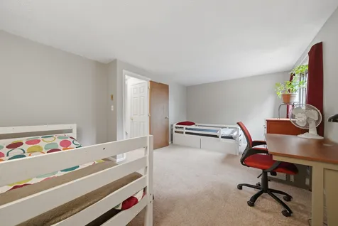 7 Cortez Drive Nashua NH 03062