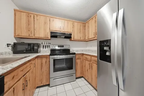7 Cortez Drive Nashua NH 03062
