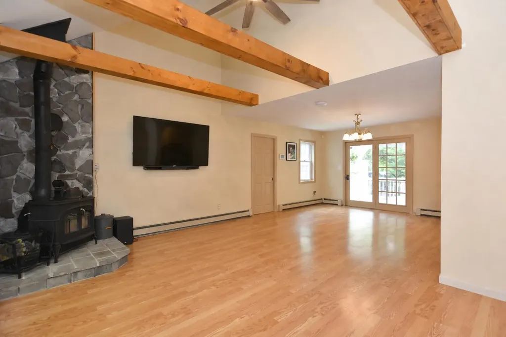 154 Leightons Corner Road Strafford NH 03884