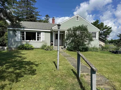 16 Southard Street St. Johnsbury VT 05819