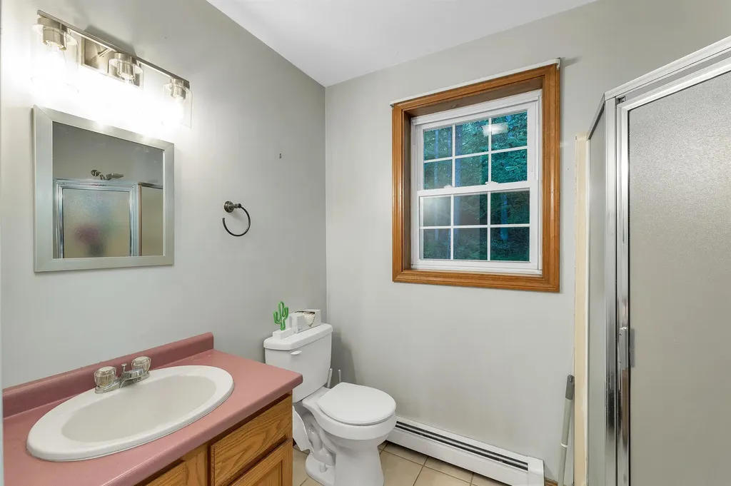 254 Robert Rogers Road Dunbarton NH 03046