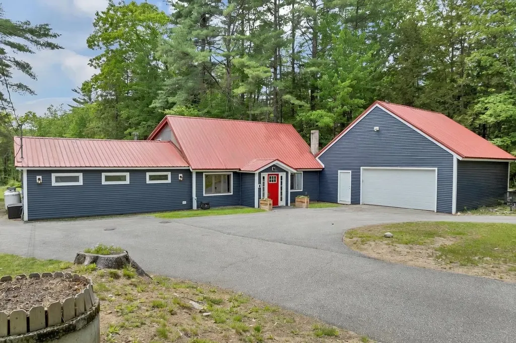 32 Arlene Drive Belmont NH 03220