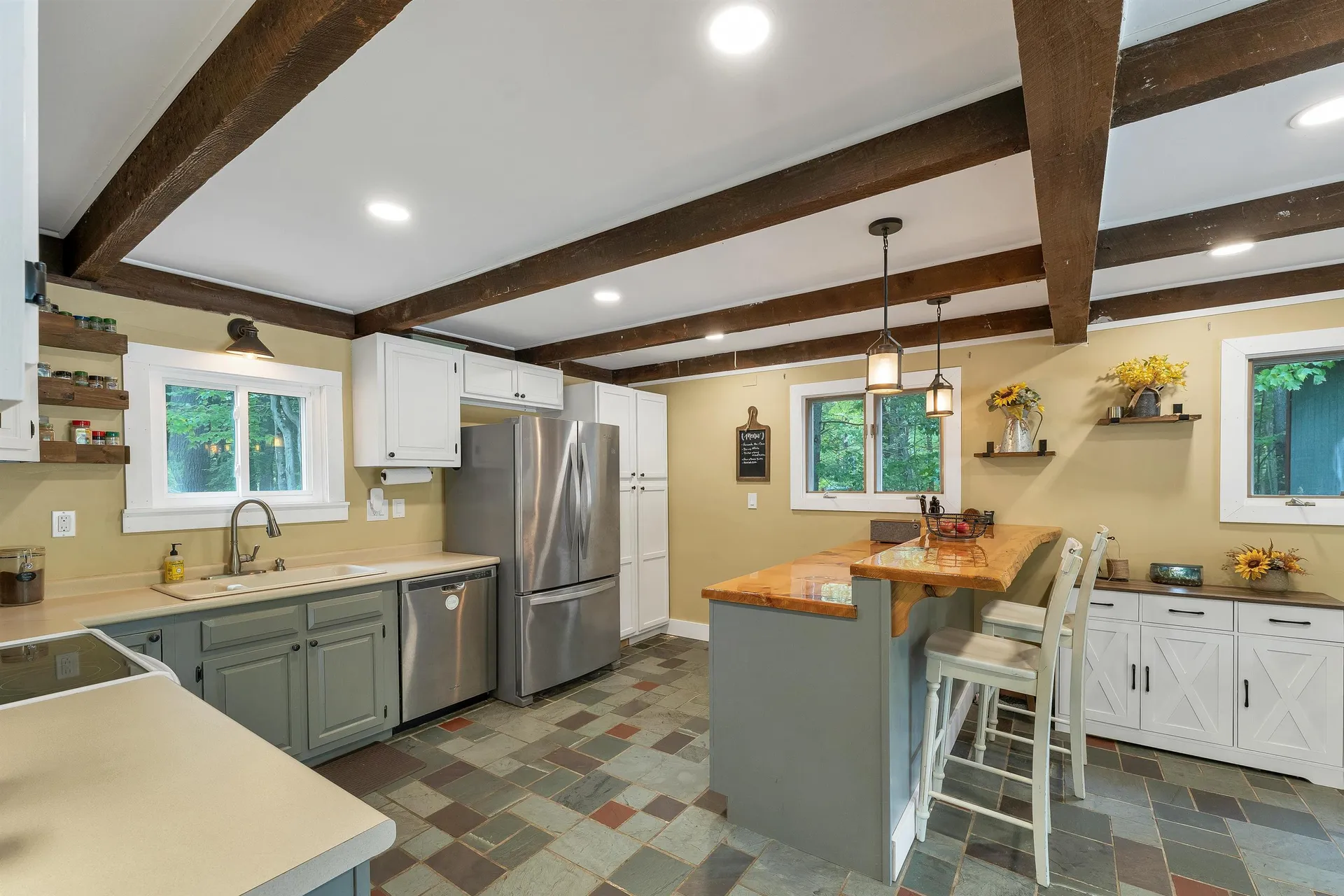 32 Arlene Drive Belmont NH 03220