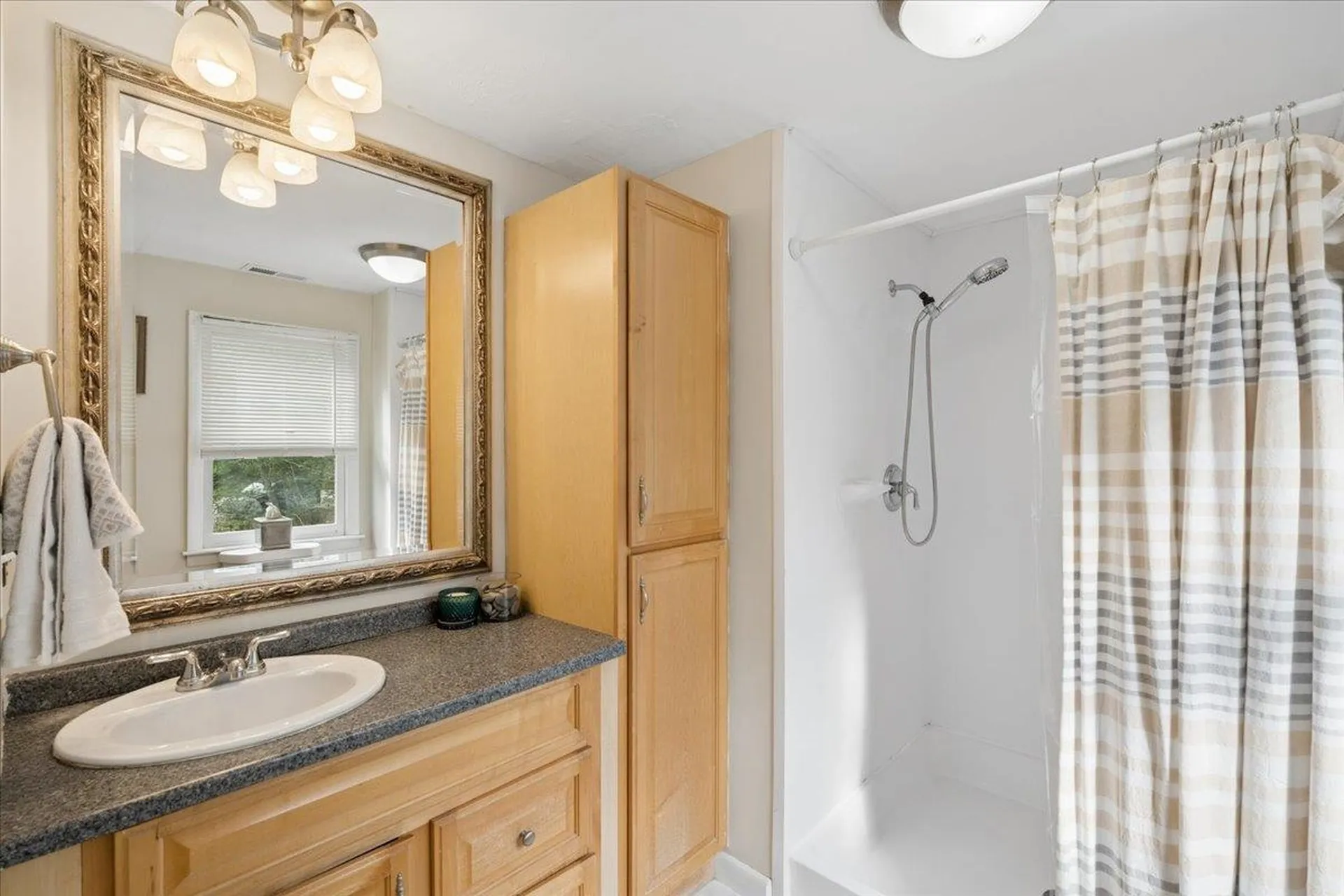 21 Nathaniel Drive Amherst NH 03031