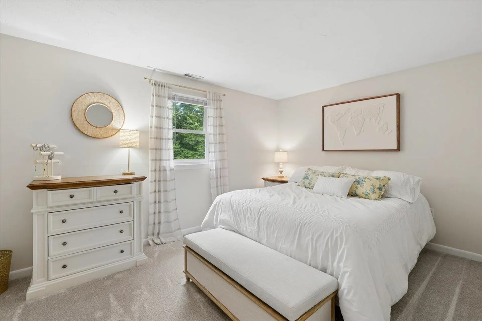 21 Nathaniel Drive Amherst NH 03031
