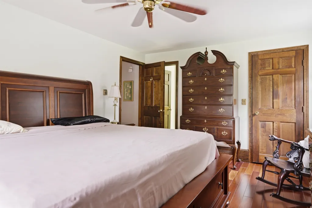 9 Whitman Road Nashua NH 03062