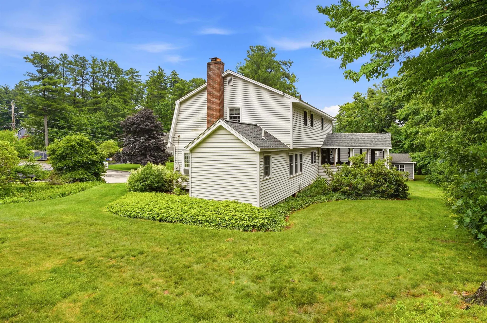 9 Whitman Road Nashua NH 03062