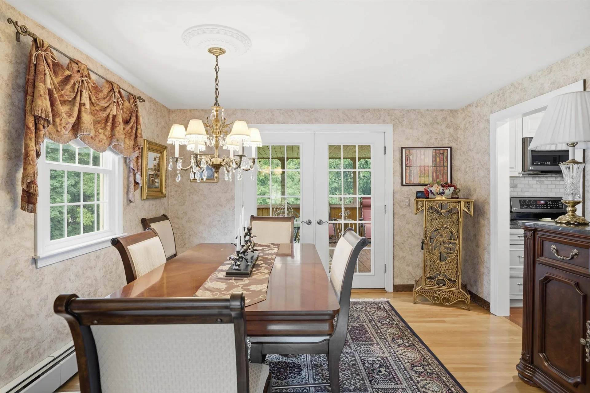9 Whitman Road Nashua NH 03062