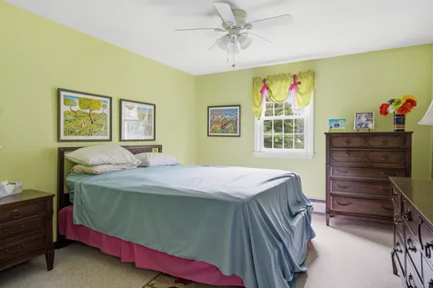 9 Whitman Road Nashua NH 03062