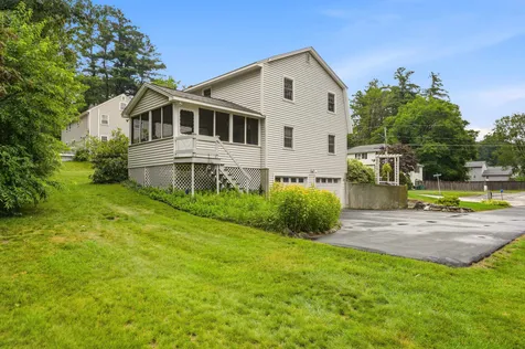 9 Whitman Road Nashua NH 03062