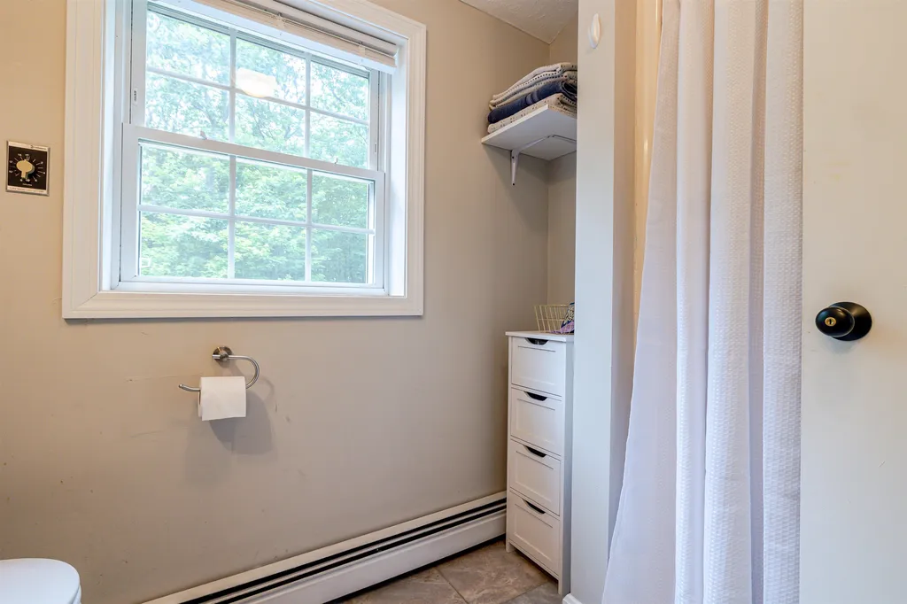 39 Lantern Lane Hooksett NH 03106