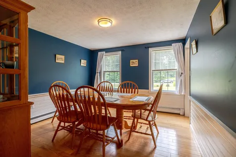 39 Lantern Lane Hooksett NH 03106