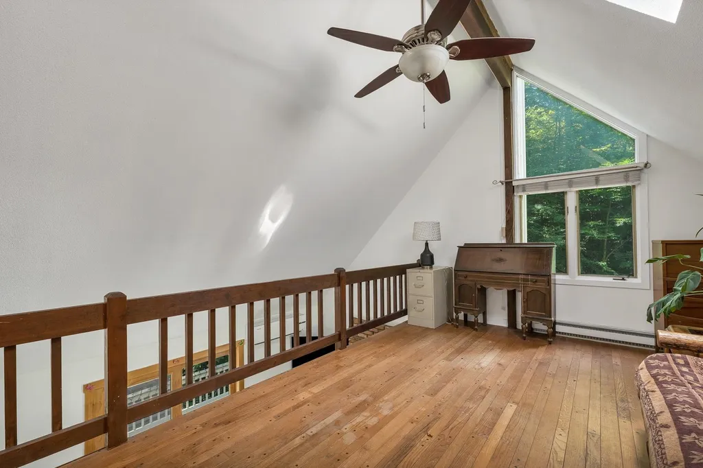 28 Cold Spring Road Thornton NH 03825