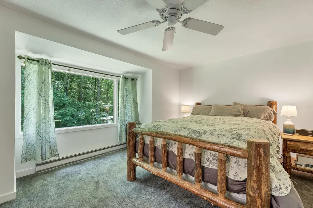 28 Cold Spring Road Thornton NH 03825