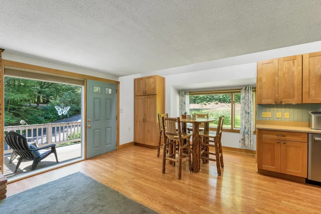 28 Cold Spring Road Thornton NH 03825