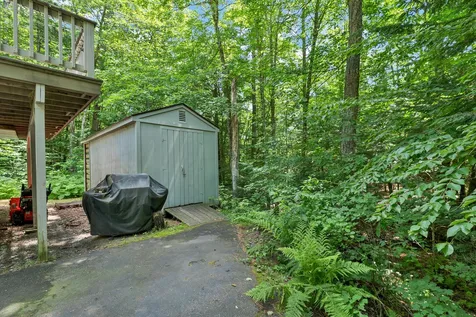 28 Cold Spring Road Thornton NH 03825