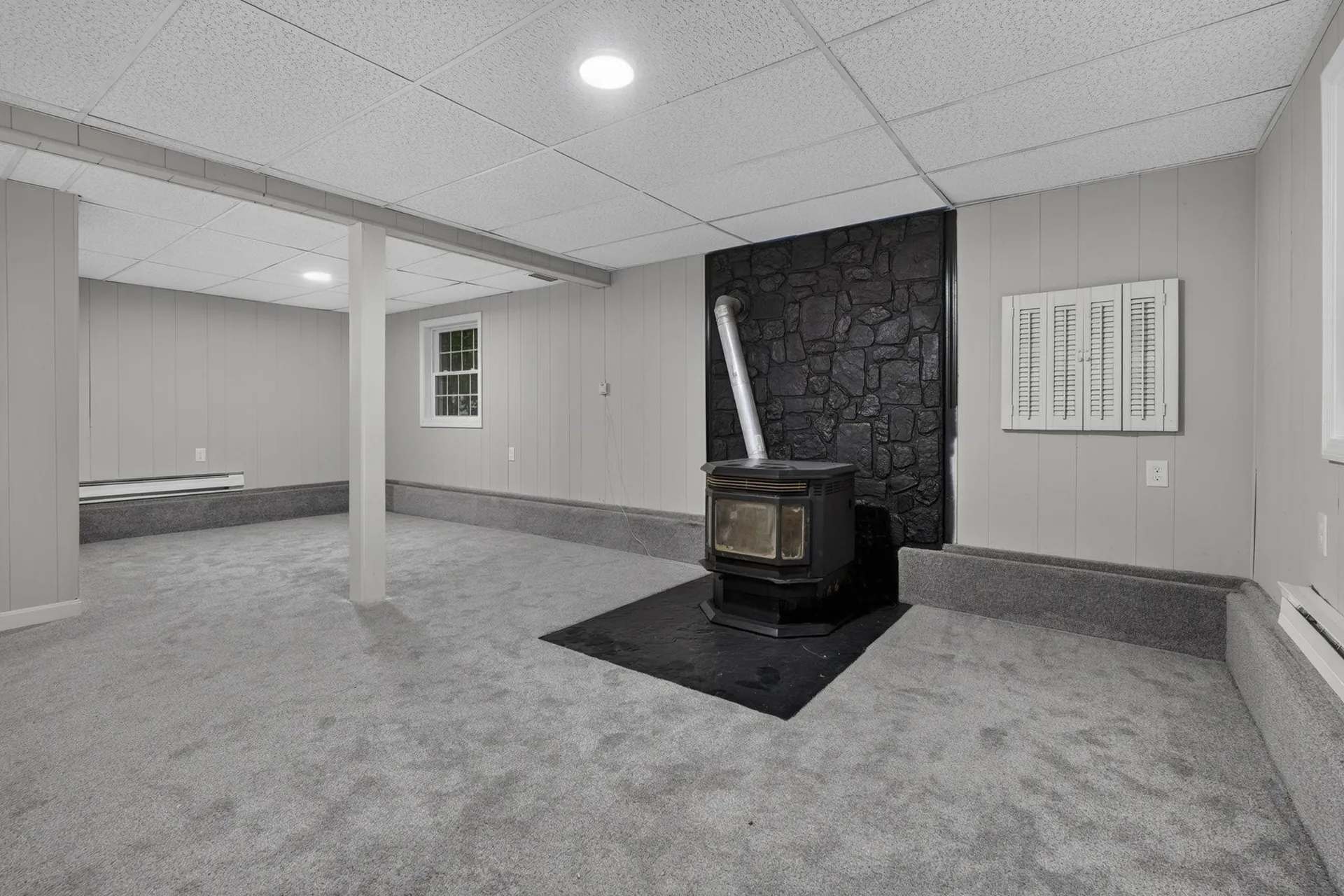 26 Davidson Avenue Merrimack NH 03054