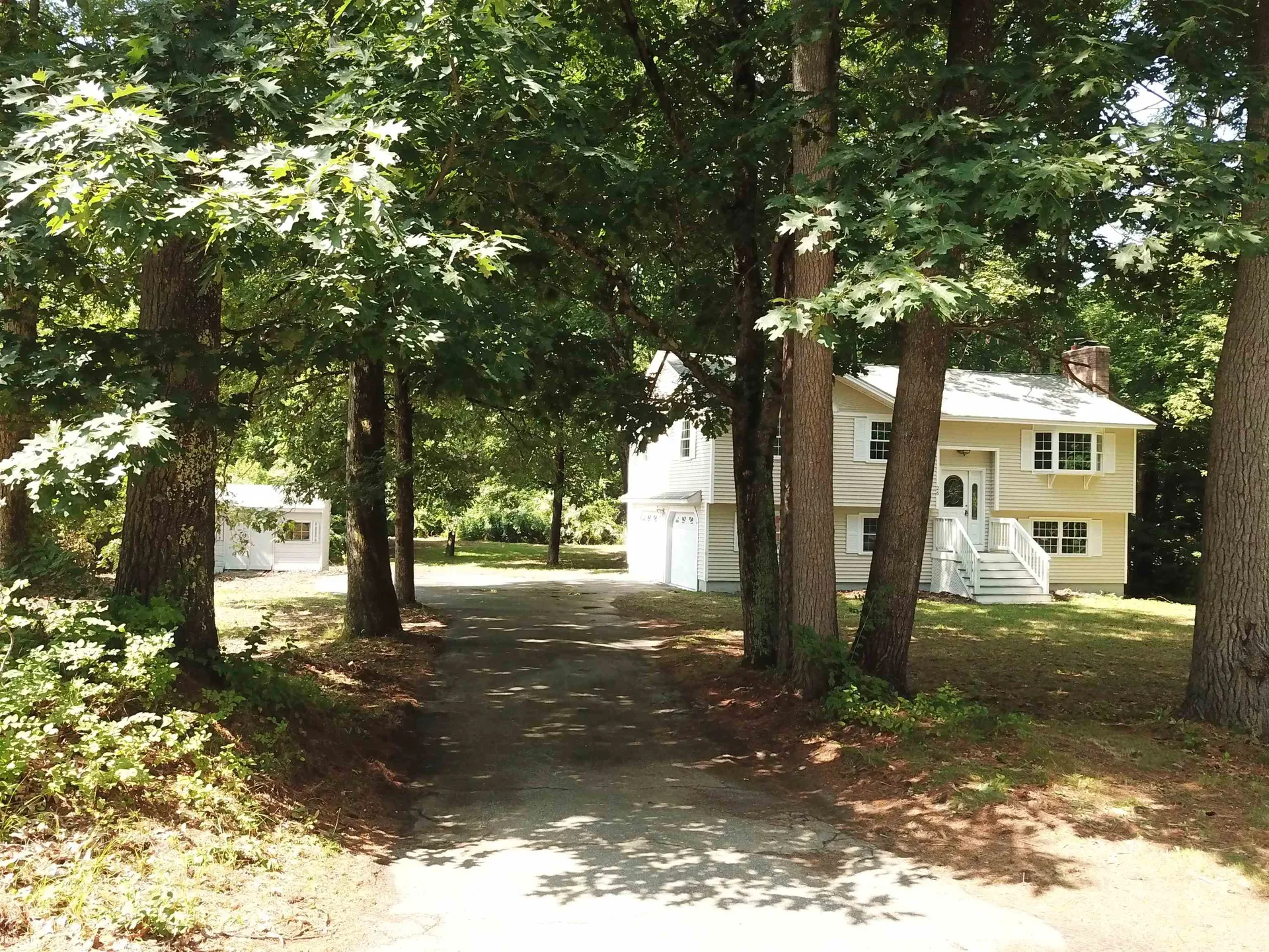 26 Davidson Avenue Merrimack NH 03054