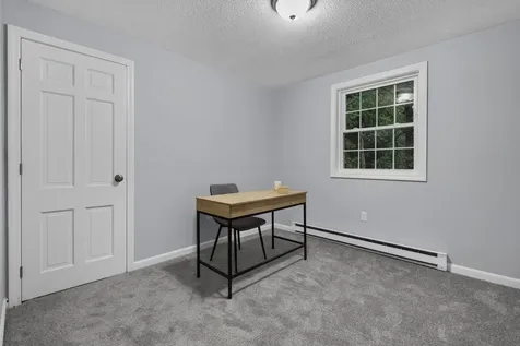 26 Davidson Avenue Merrimack NH 03054