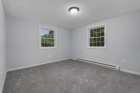 26 Davidson Avenue Merrimack NH 03054