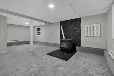 26 Davidson Avenue Merrimack NH 03054