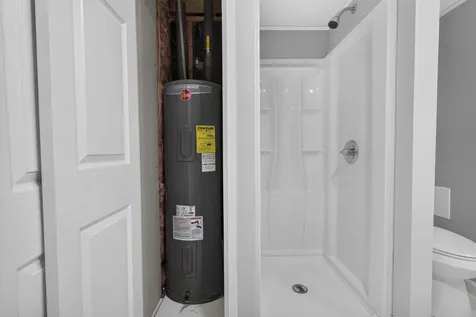 26 Davidson Avenue Merrimack NH 03054