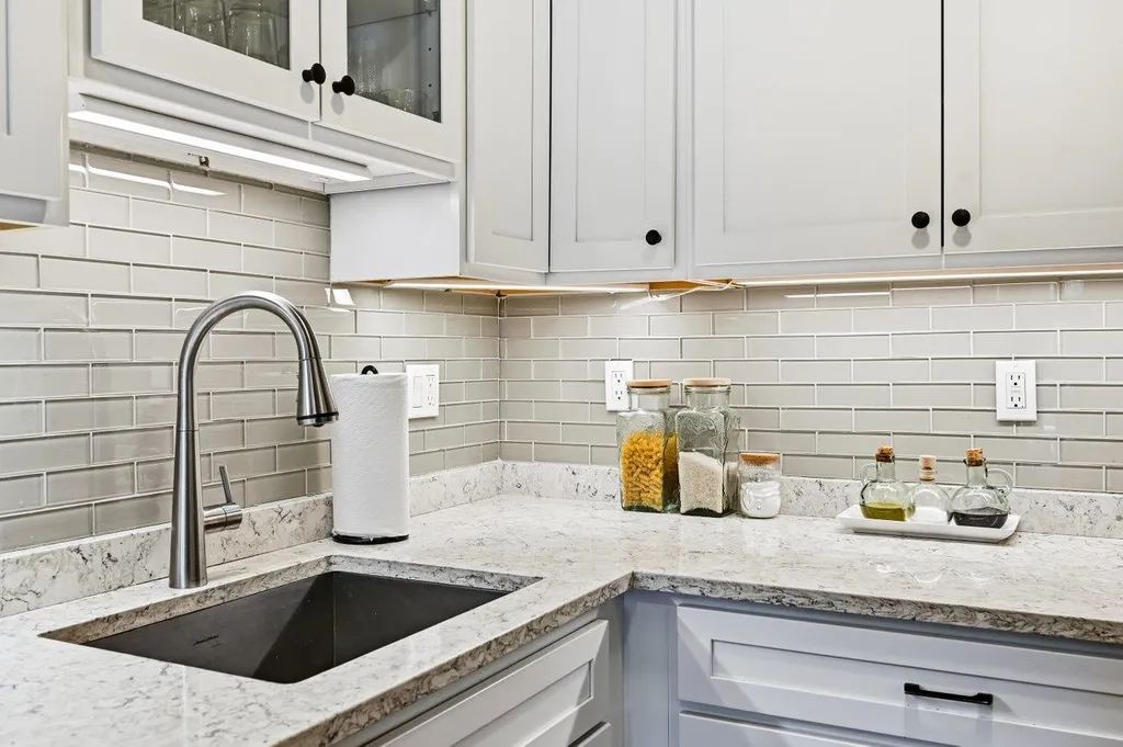 162 Rockland Street Portsmouth NH 03801