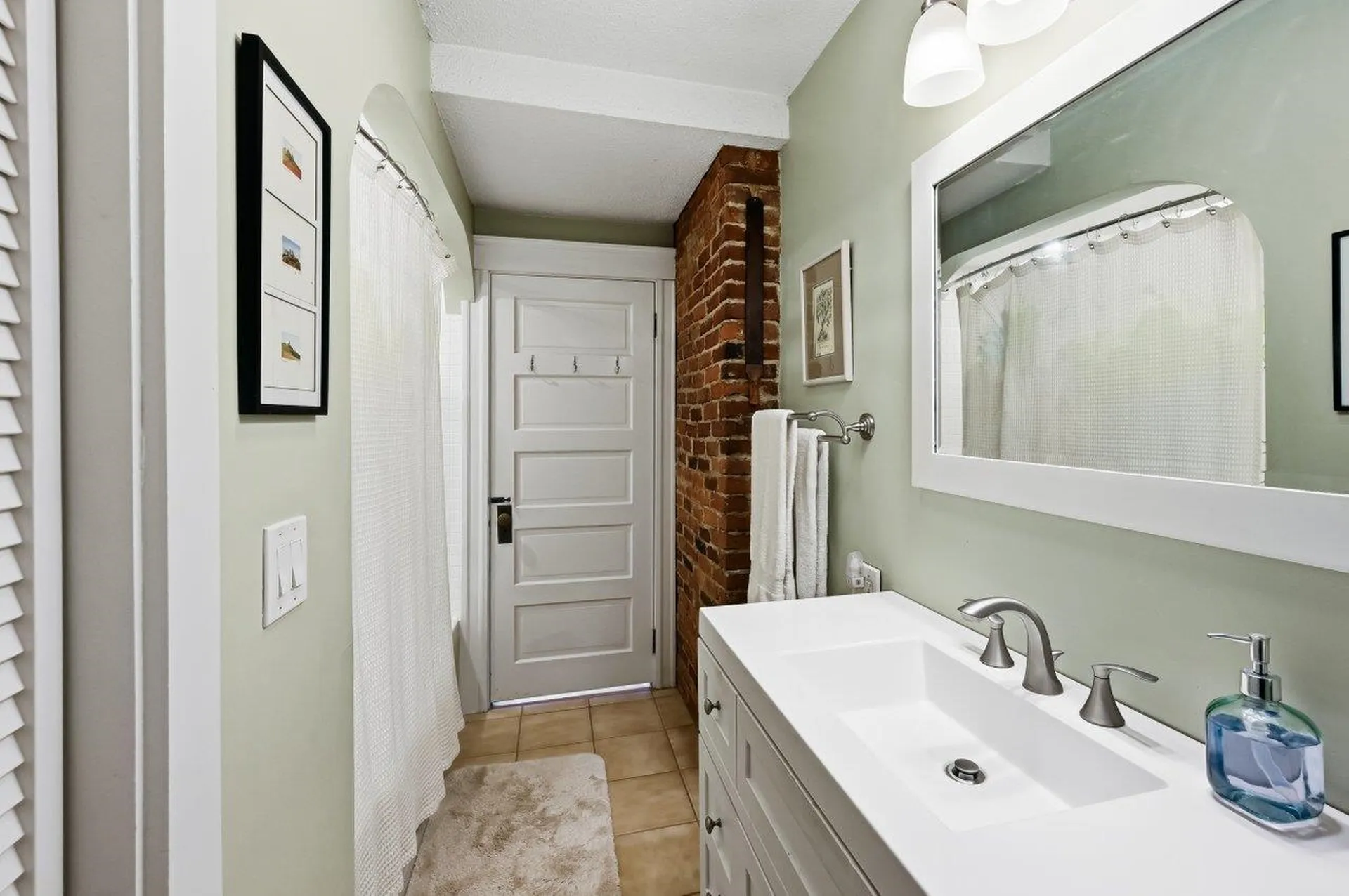 162 Rockland Street Portsmouth NH 03801