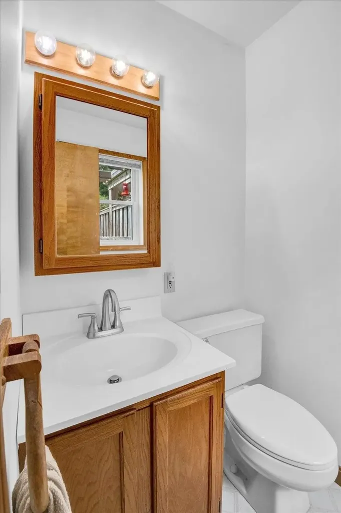 3 Place Drive Jericho VT 05465