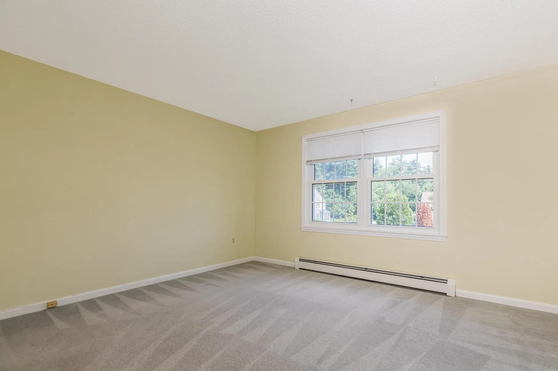 214 Springbrook Circle Portsmouth NH 03801