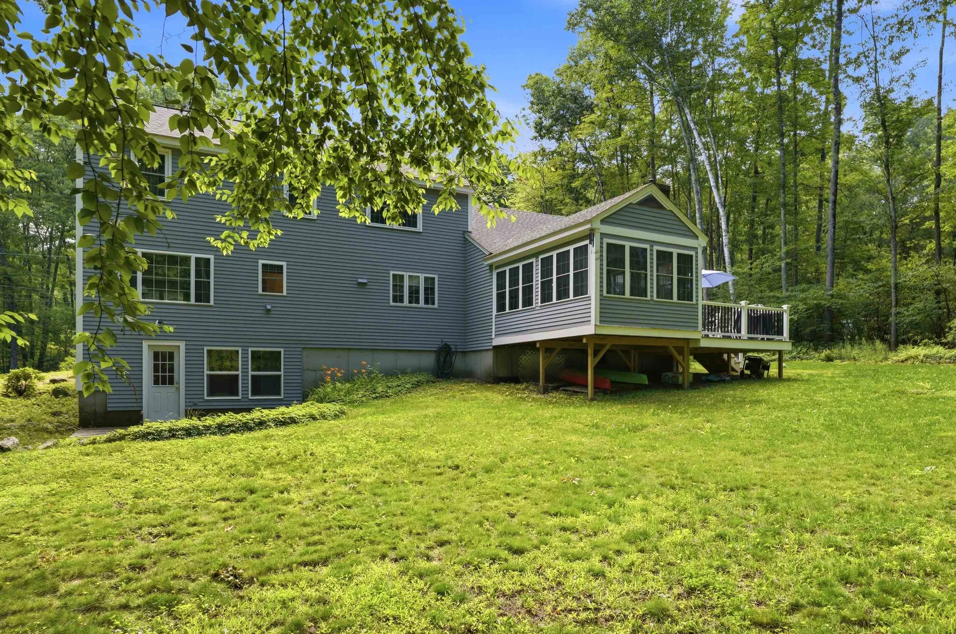 72 Old Farm Road Bedford NH 03110