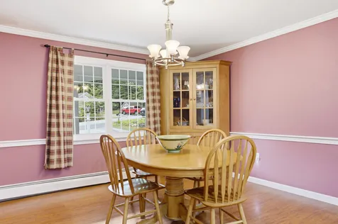 72 Old Farm Road Bedford NH 03110