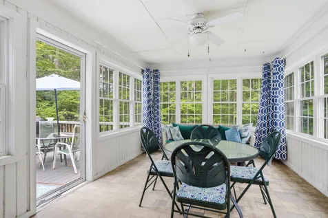 72 Old Farm Road Bedford NH 03110