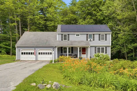 72 Old Farm Road Bedford NH 03110