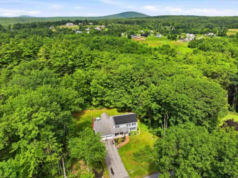 72 Old Farm Road Bedford NH 03110