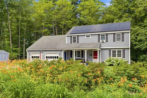 72 Old Farm Road Bedford NH 03110