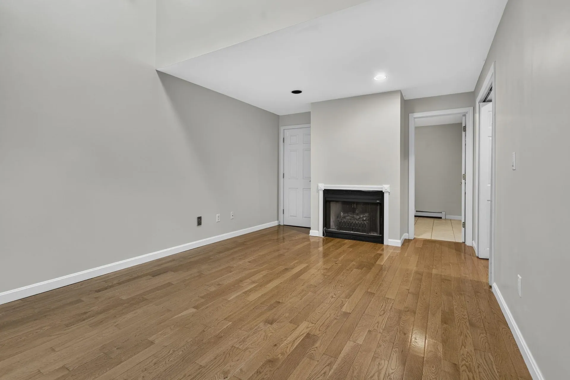 12 Ryan Road Goffstown NH 03045