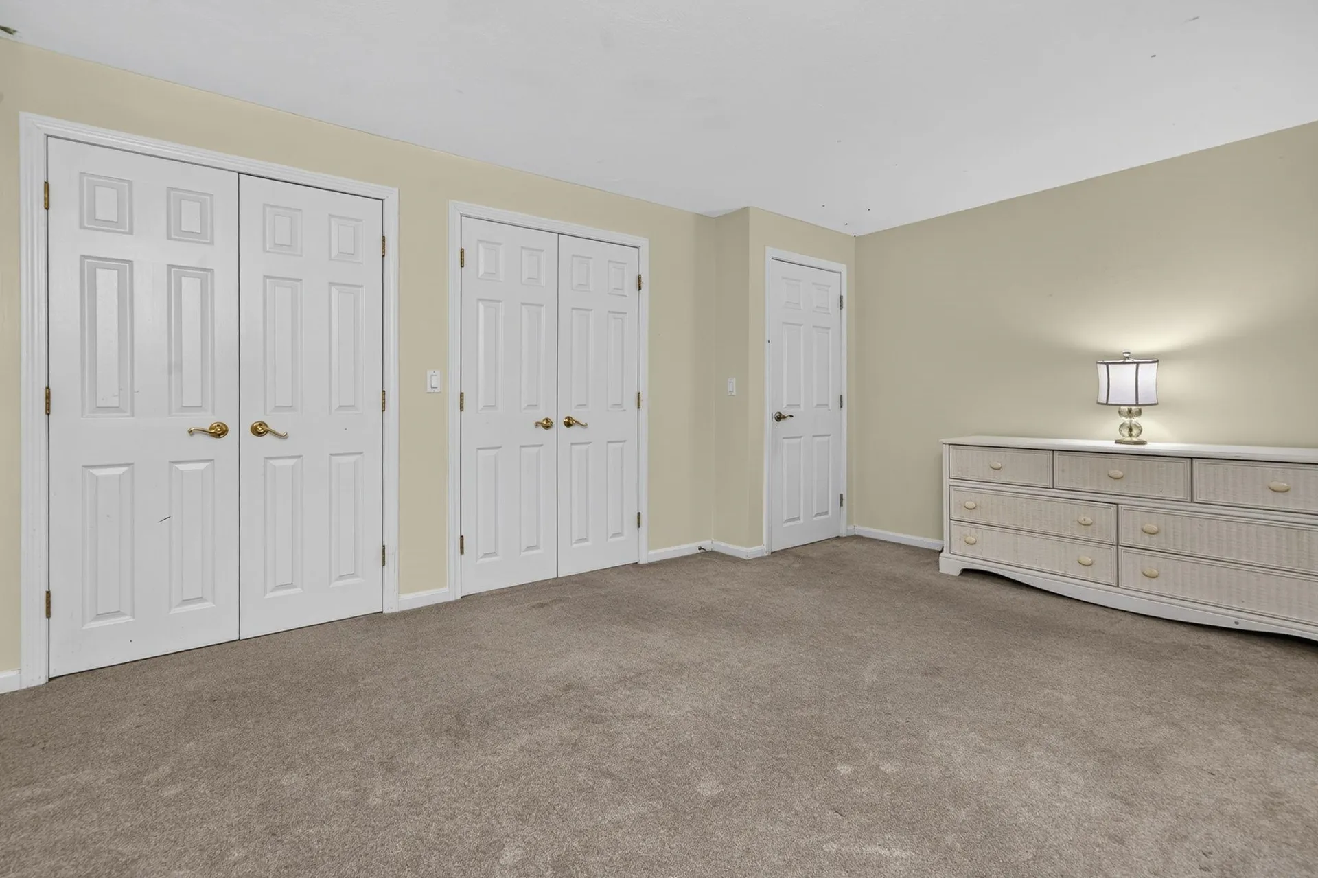 12 Ryan Road Goffstown NH 03045