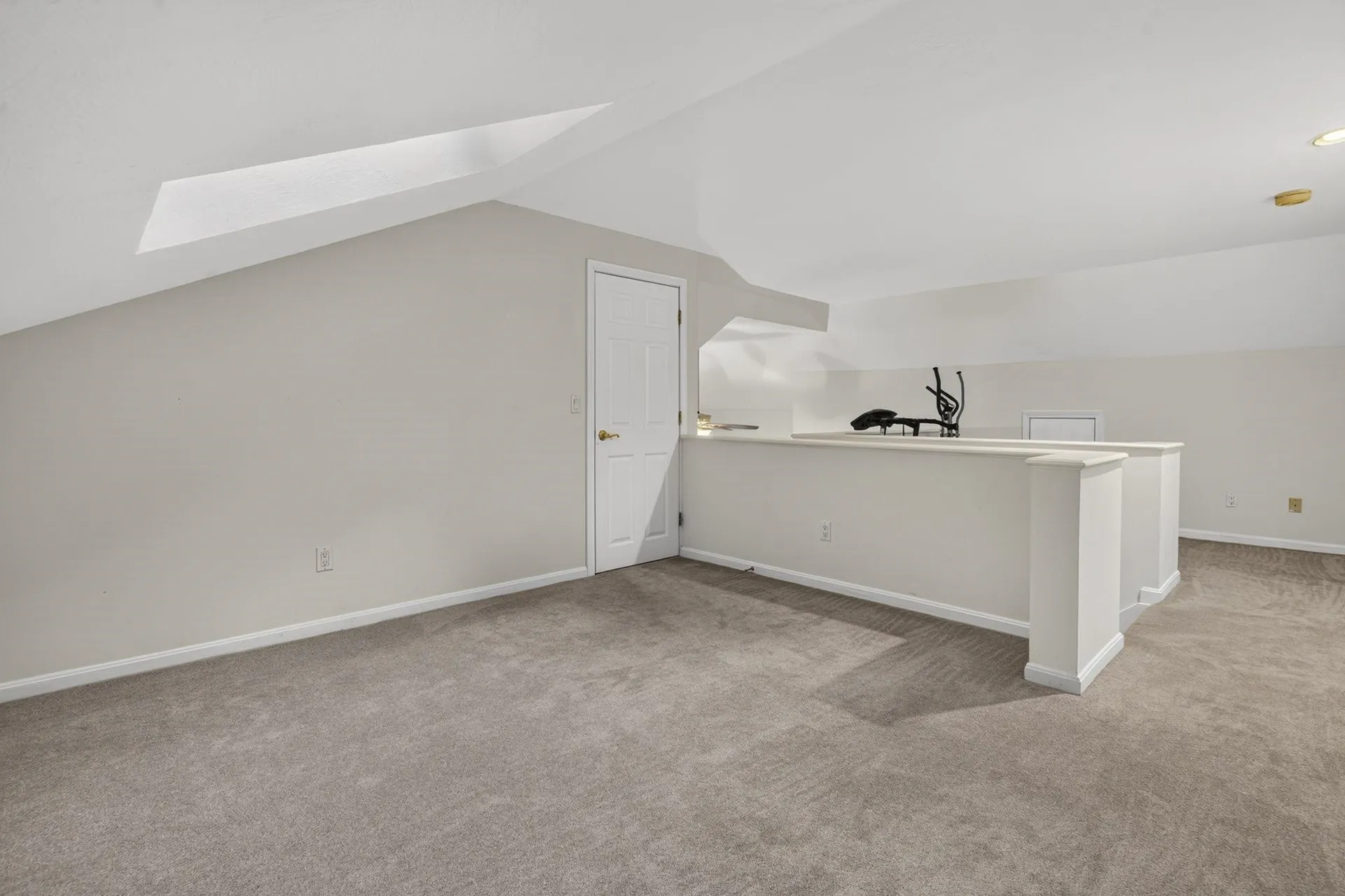 12 Ryan Road Goffstown NH 03045