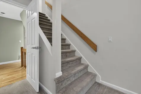 12 Ryan Road Goffstown NH 03045