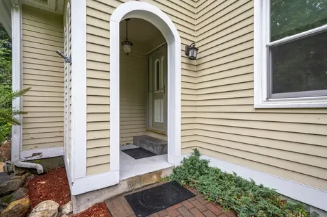 12 Ryan Road Goffstown NH 03045