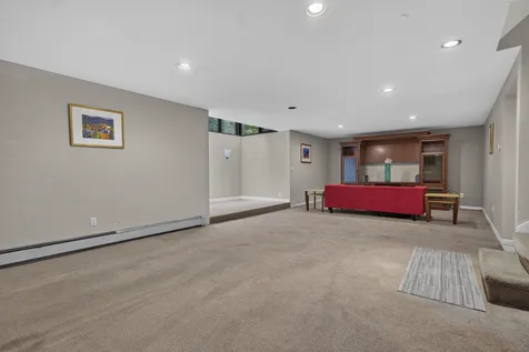 12 Ryan Road Goffstown NH 03045