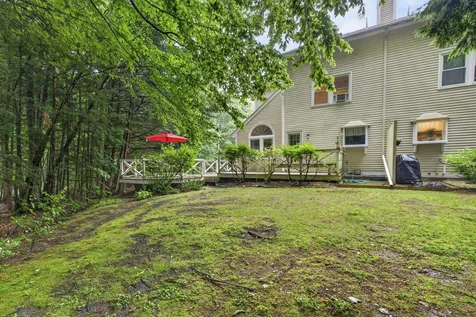 12 Ryan Road Goffstown NH 03045