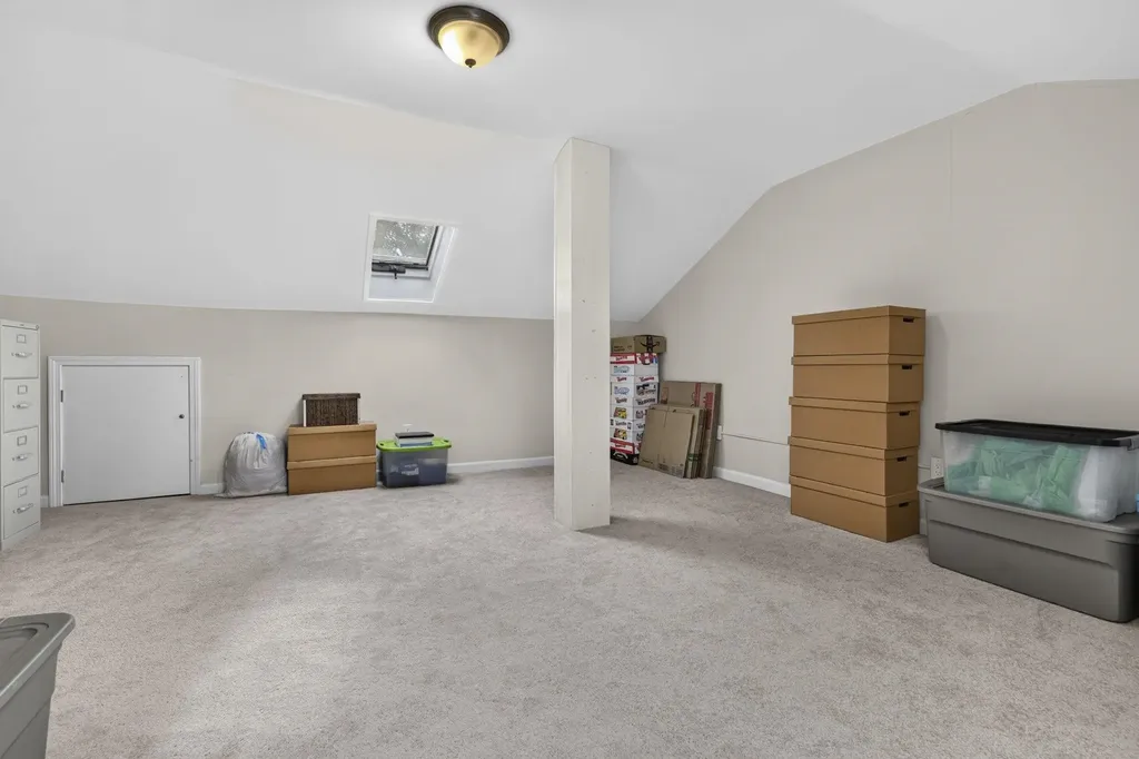 95 Harbor Avenue Nashua NH 03060