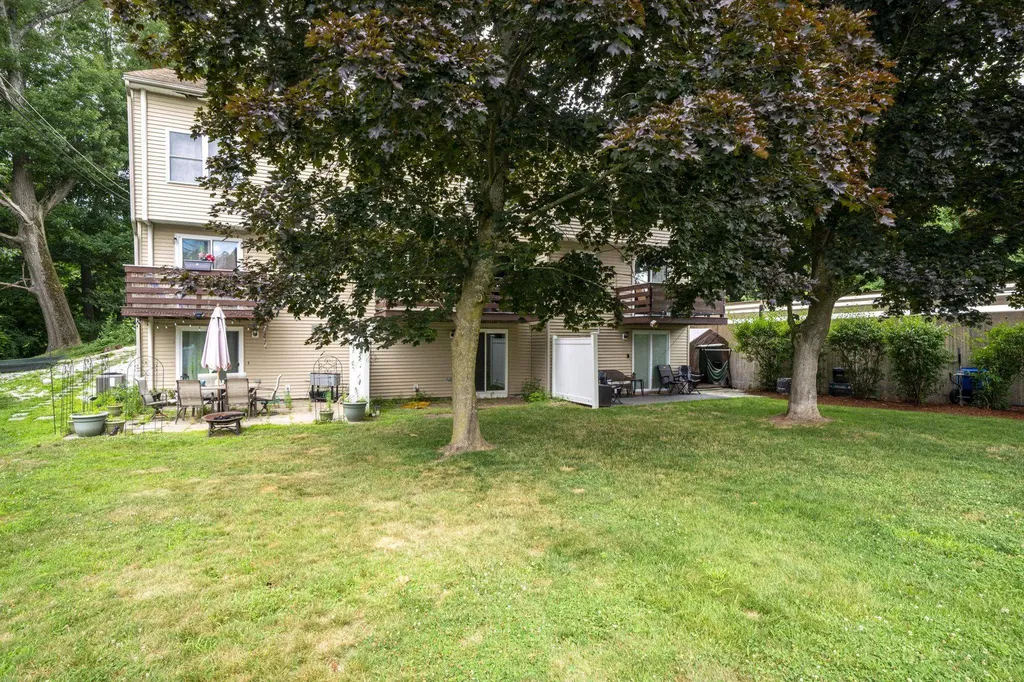 95 Harbor Avenue Nashua NH 03060