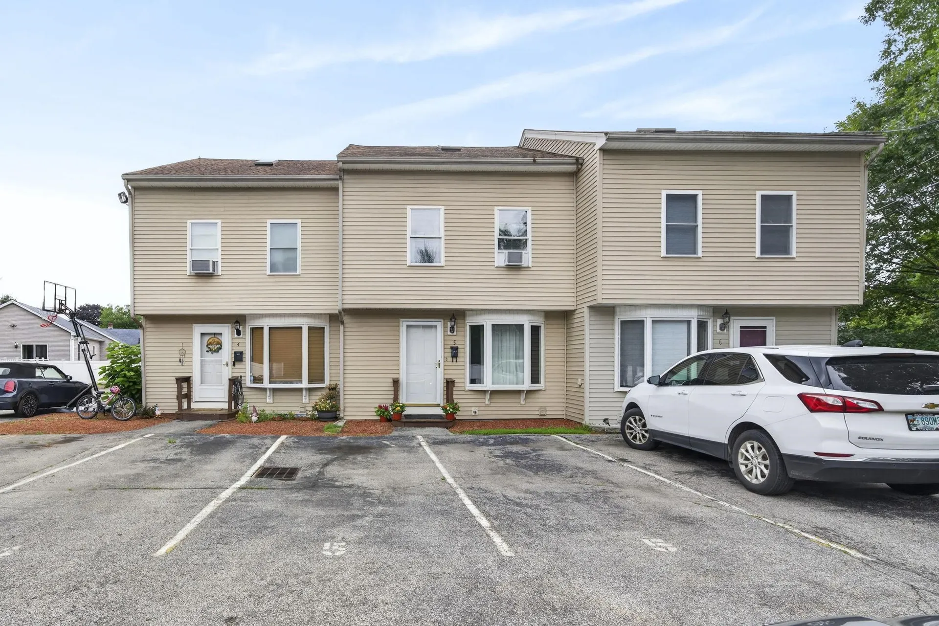 95 Harbor Avenue Nashua NH 03060