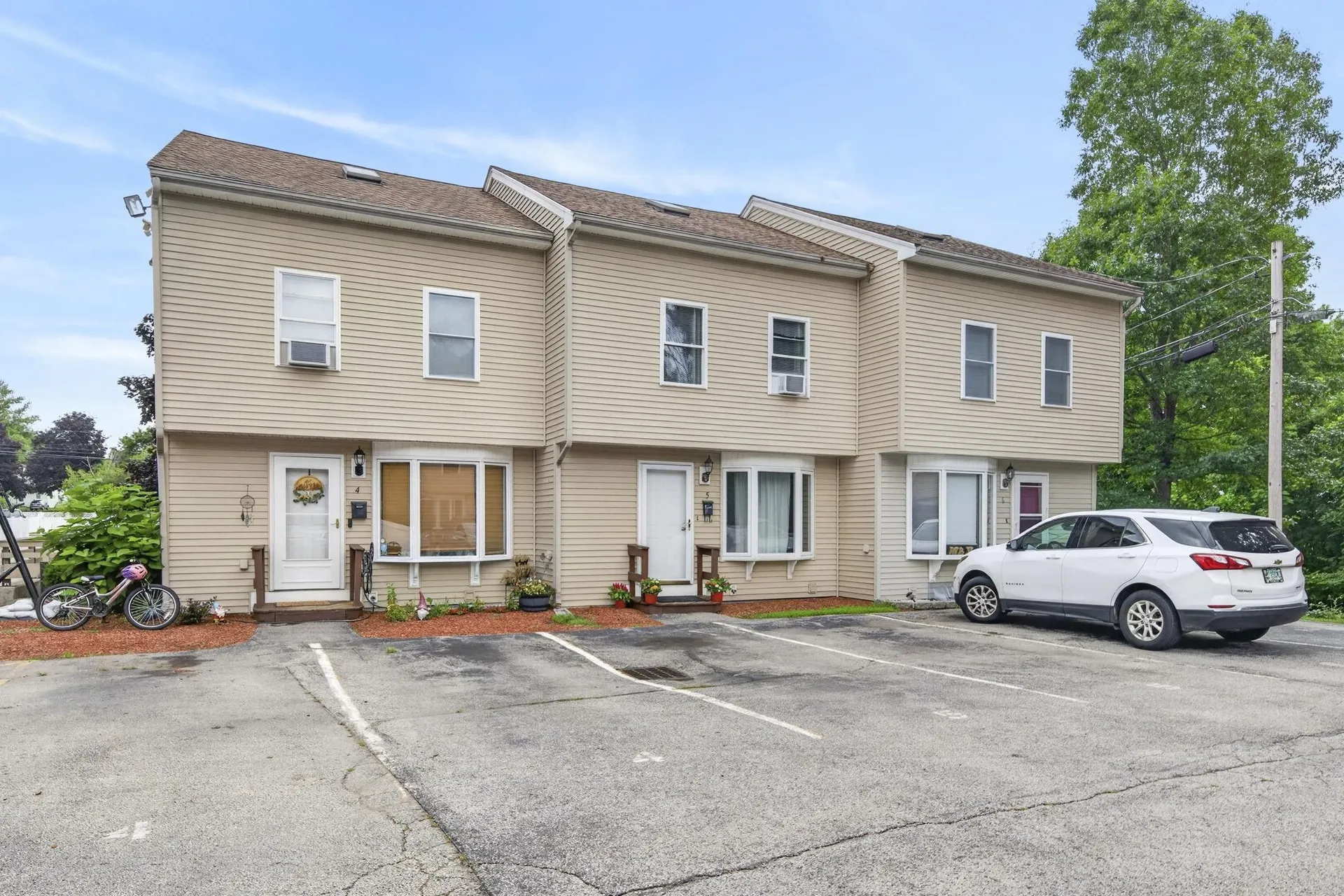 95 Harbor Avenue Nashua NH 03060