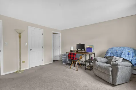 95 Harbor Avenue Nashua NH 03060