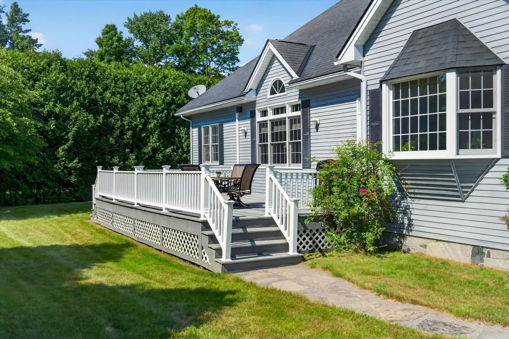 15 Tuttle Meadow Drive Rutland City VT 05701